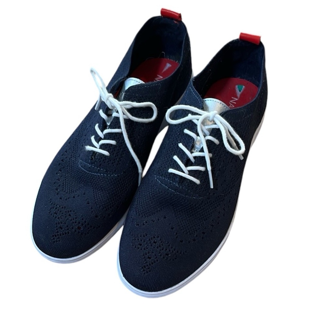NAUTICA PINE BREEZE LIGHTWEIGHT LACE FRONT SHOES BLUE, RED, WHITE, SILVER SIZE 8